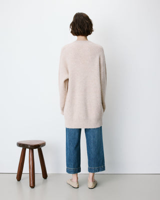 Vestido corto de punto oversize beige Airina
