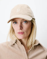 Casquette en velours côtelé logo latte Alona