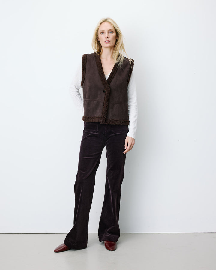Sleeveless faux-shearling vest chocolat Anya