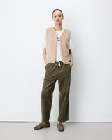 Veste sans manches en fausse shearling beige Avery
