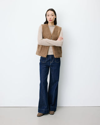 Veste sans manches en fausse shearling taupe Avery