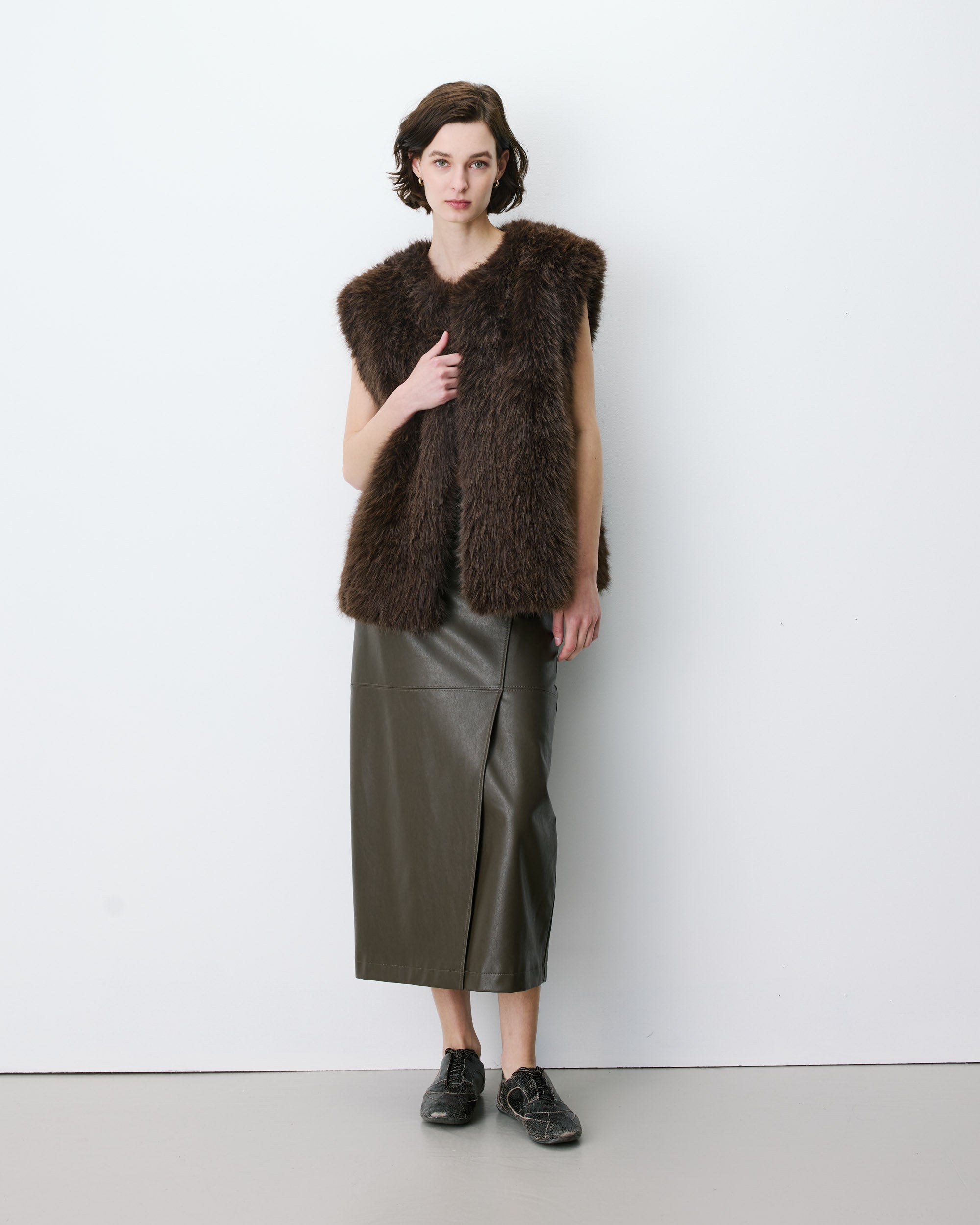 Veste droite sans manches en fausse fourrure chocolat Aelio