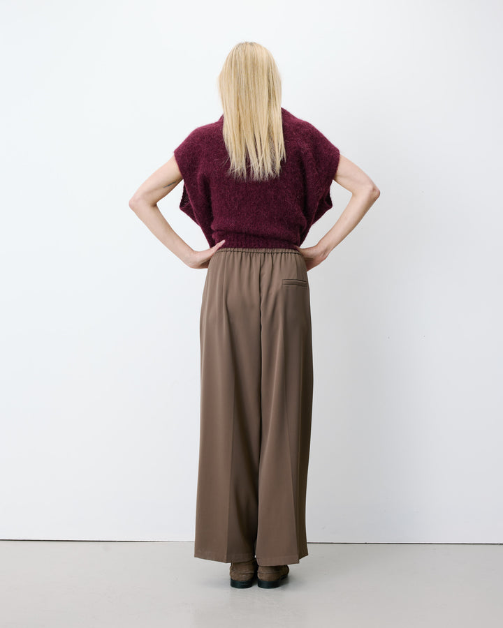 Pantalón amplio fluido con tiro medio taupe Noblesse