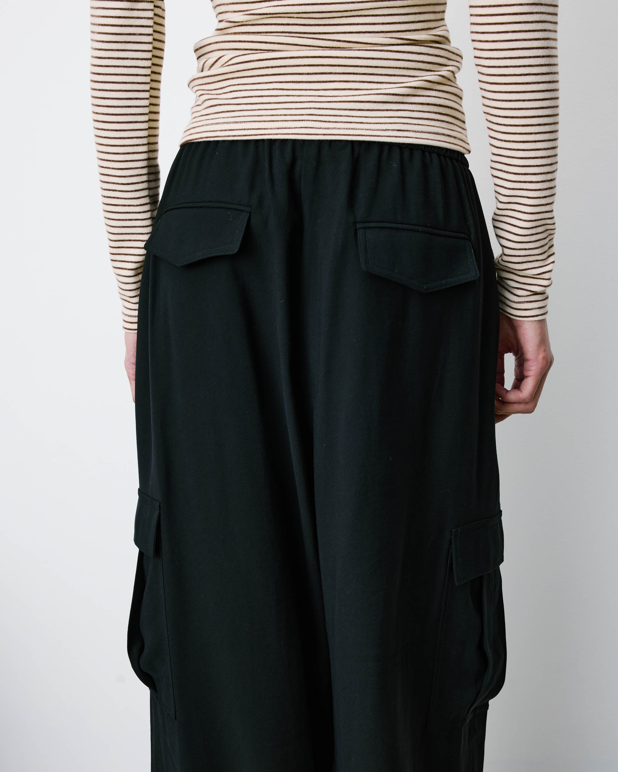 Pantalon cargo oversize taille haute noir Anvar
