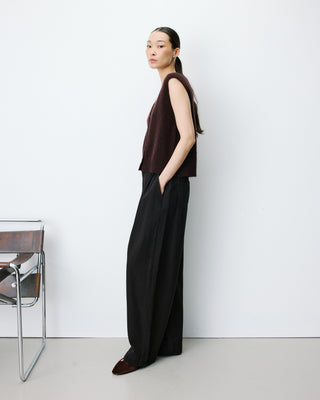 Sleeveless V-neck cardigan chocolat Nars