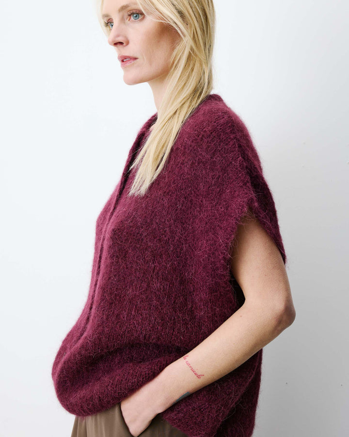 Cardigan loose sans manches col rond aubergine Addison