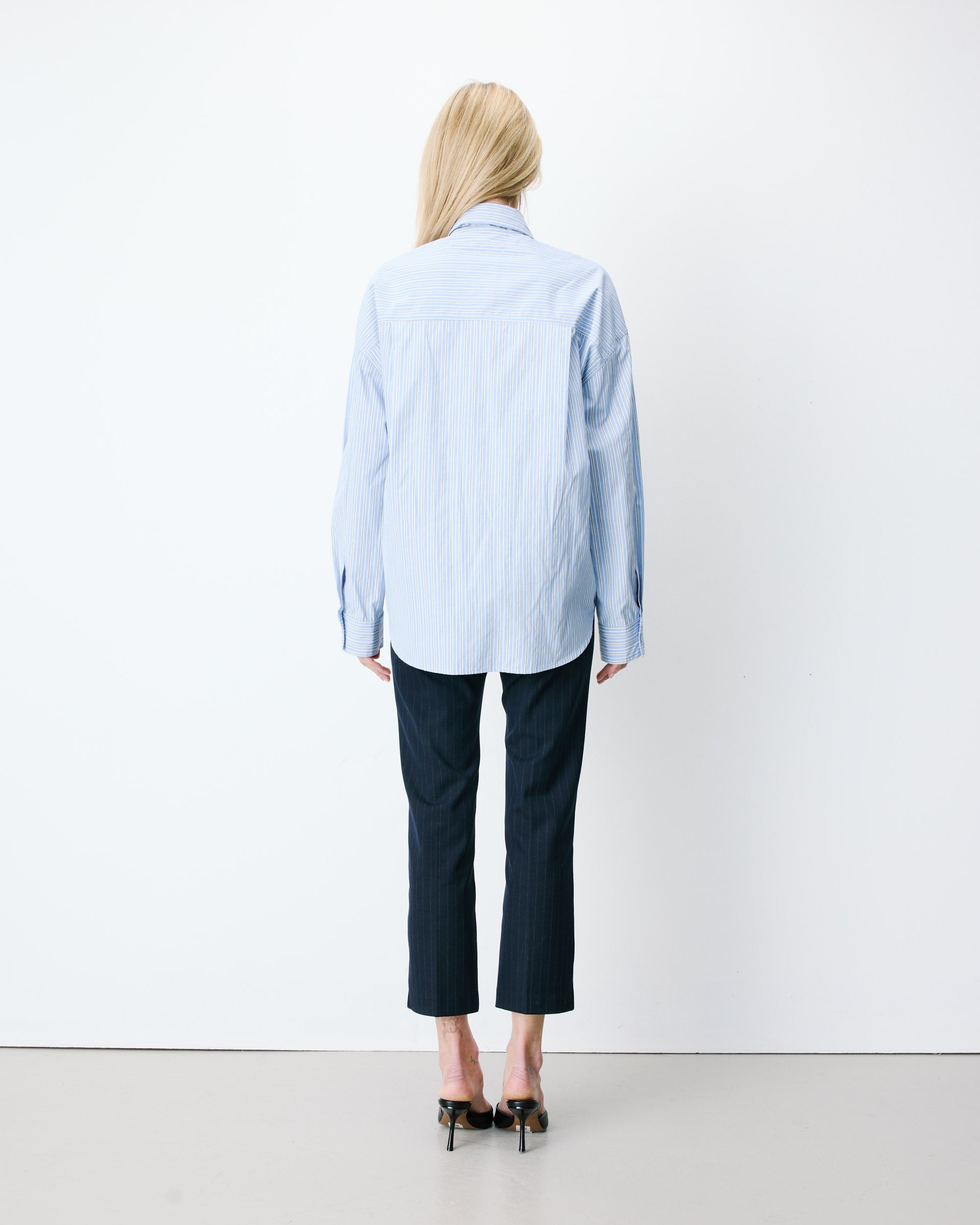 Chemise rayée oversize à cravate amovible ciel Athena