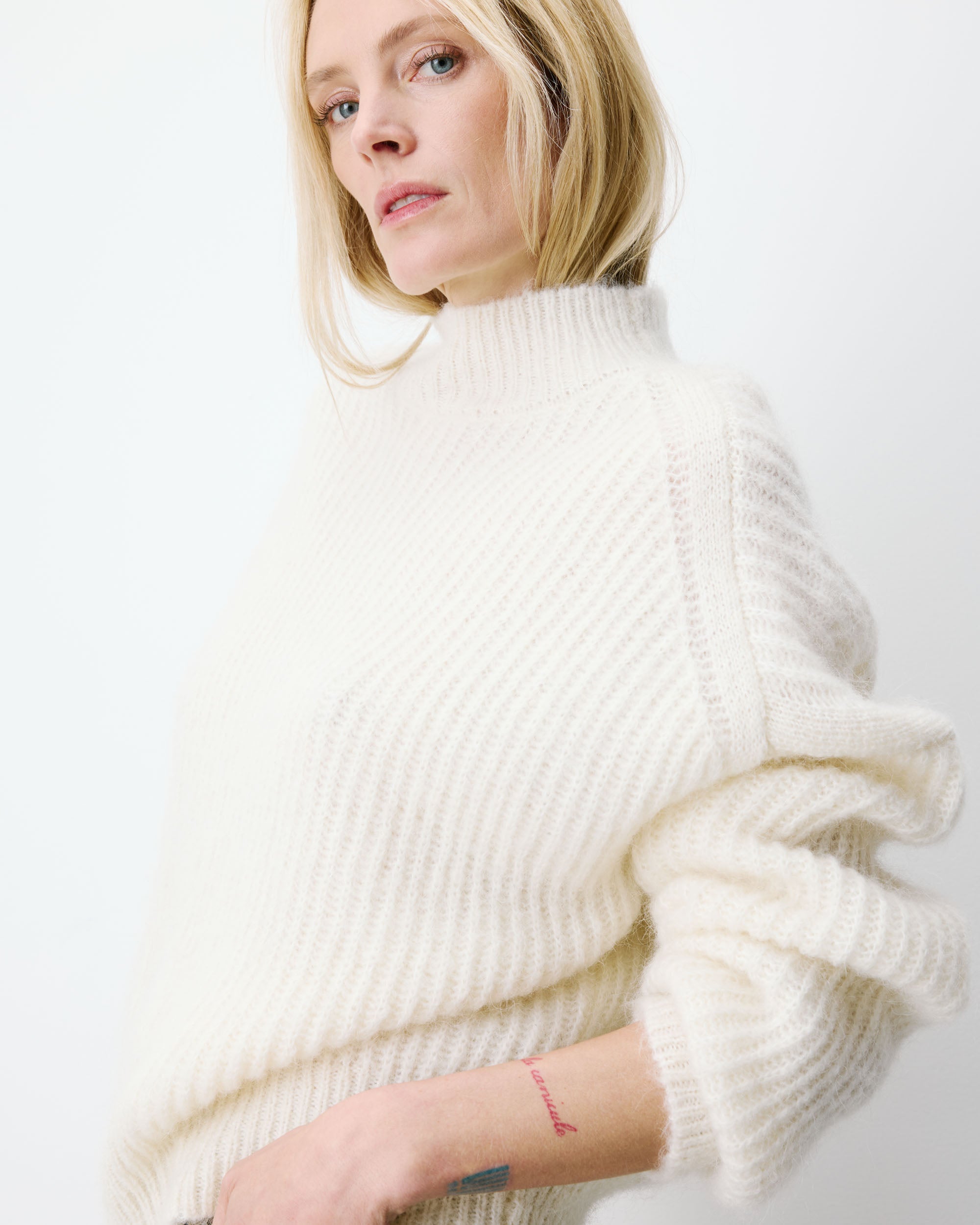 Pull ample en alpaga et laine mélangée ivoire Agostino