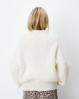 Pull ample en alpaga et laine mélangée ivoire Agostino