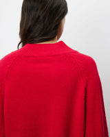 Pull droit col V en maille rouge Alden