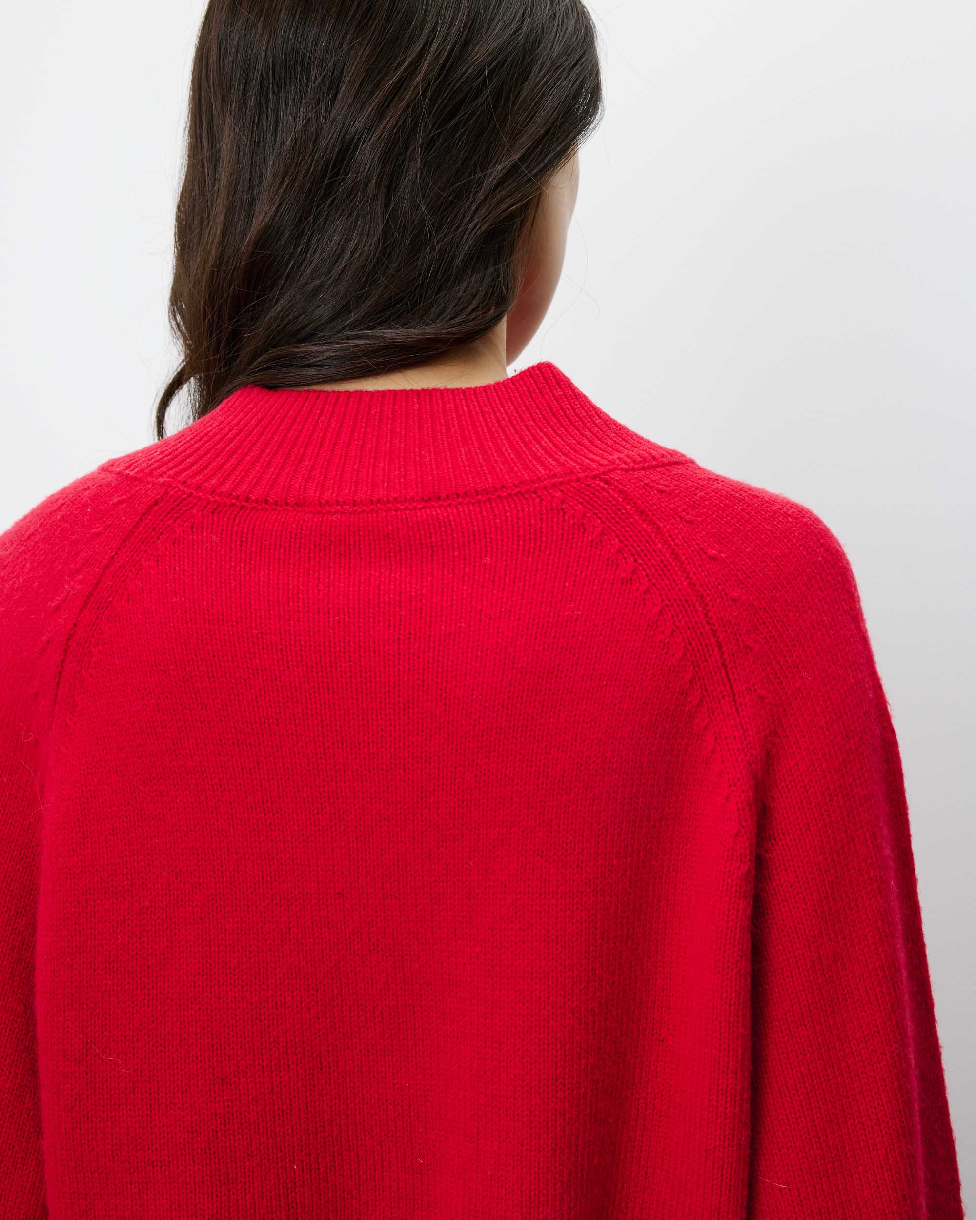 Pull droit col V en maille rouge Alden