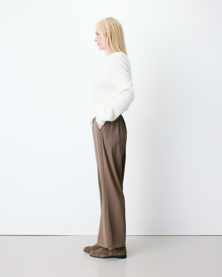 Pull ample en maille dos nu croisé ivoire Anthemis