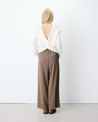 Pull ample en maille dos nu croisé ivoire Anthemis