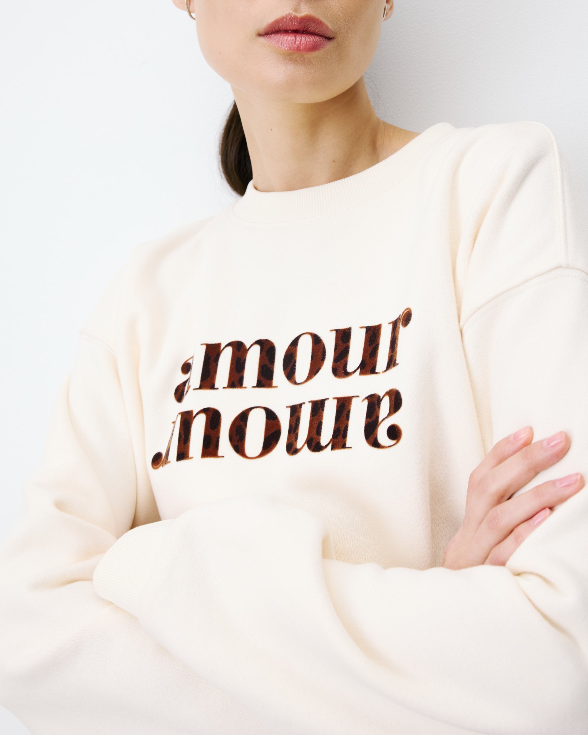Relaxed slogan sweatshirt ecru Amery