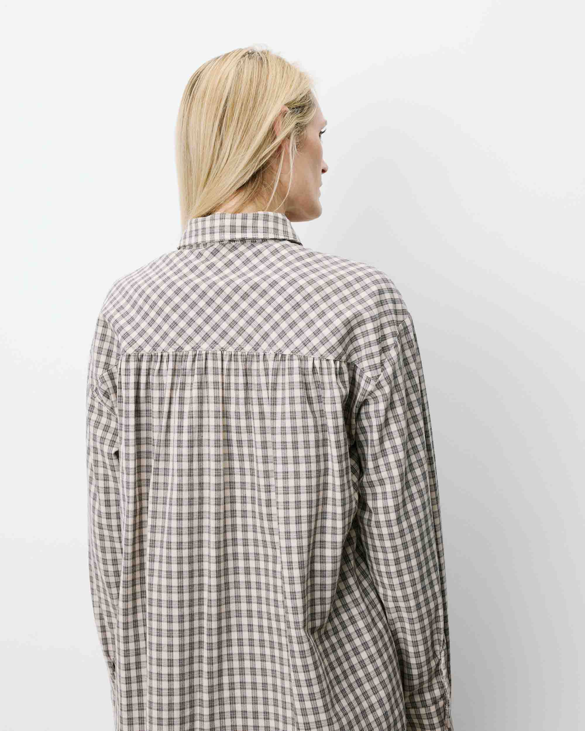 Chemise oversize col cavalier à carreaux sable Ayla