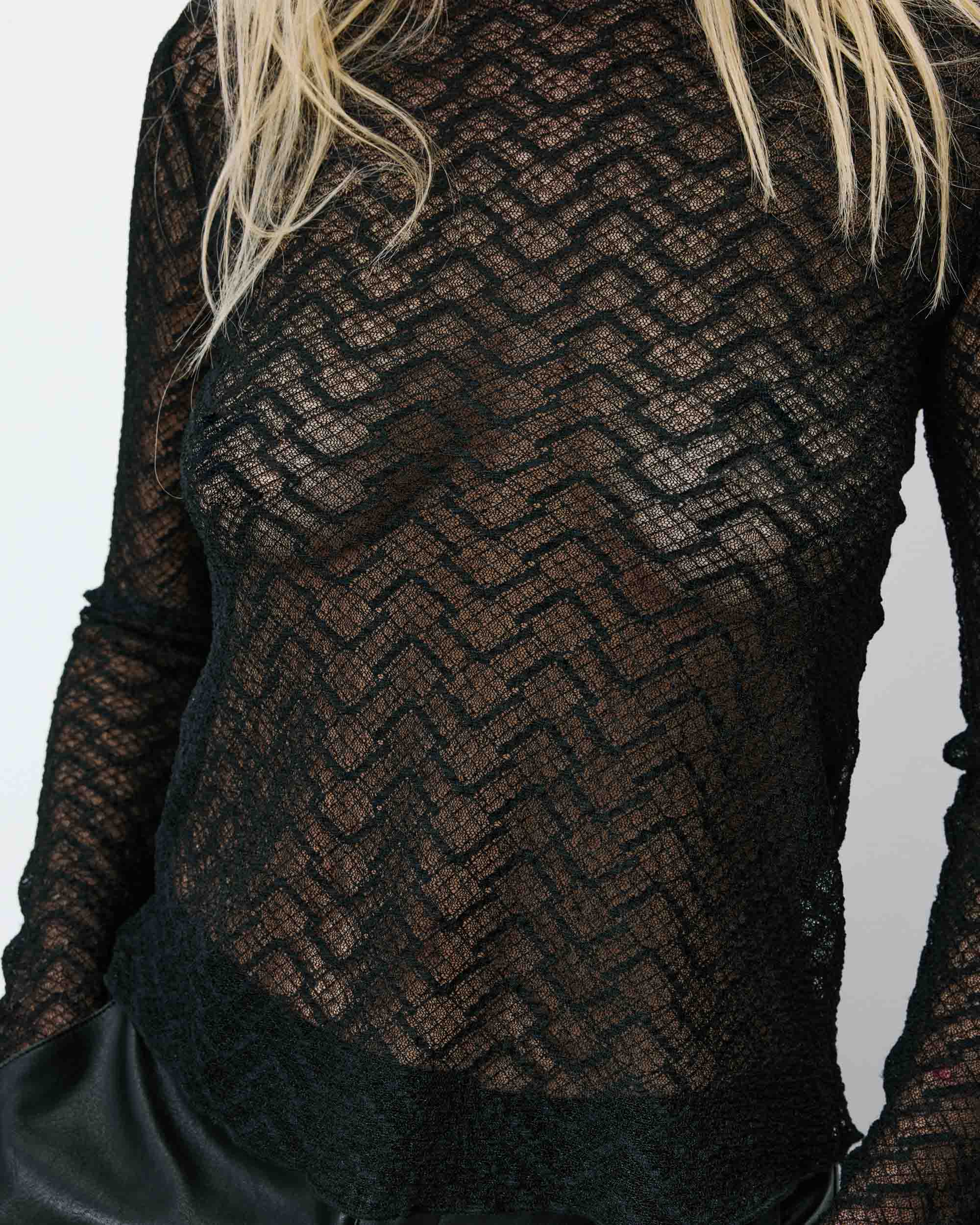Top en dentelle transparente manches longues noir Aube