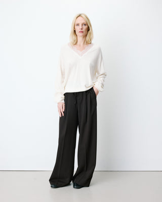 Knit sweater with lace V-neck ecru Augustin