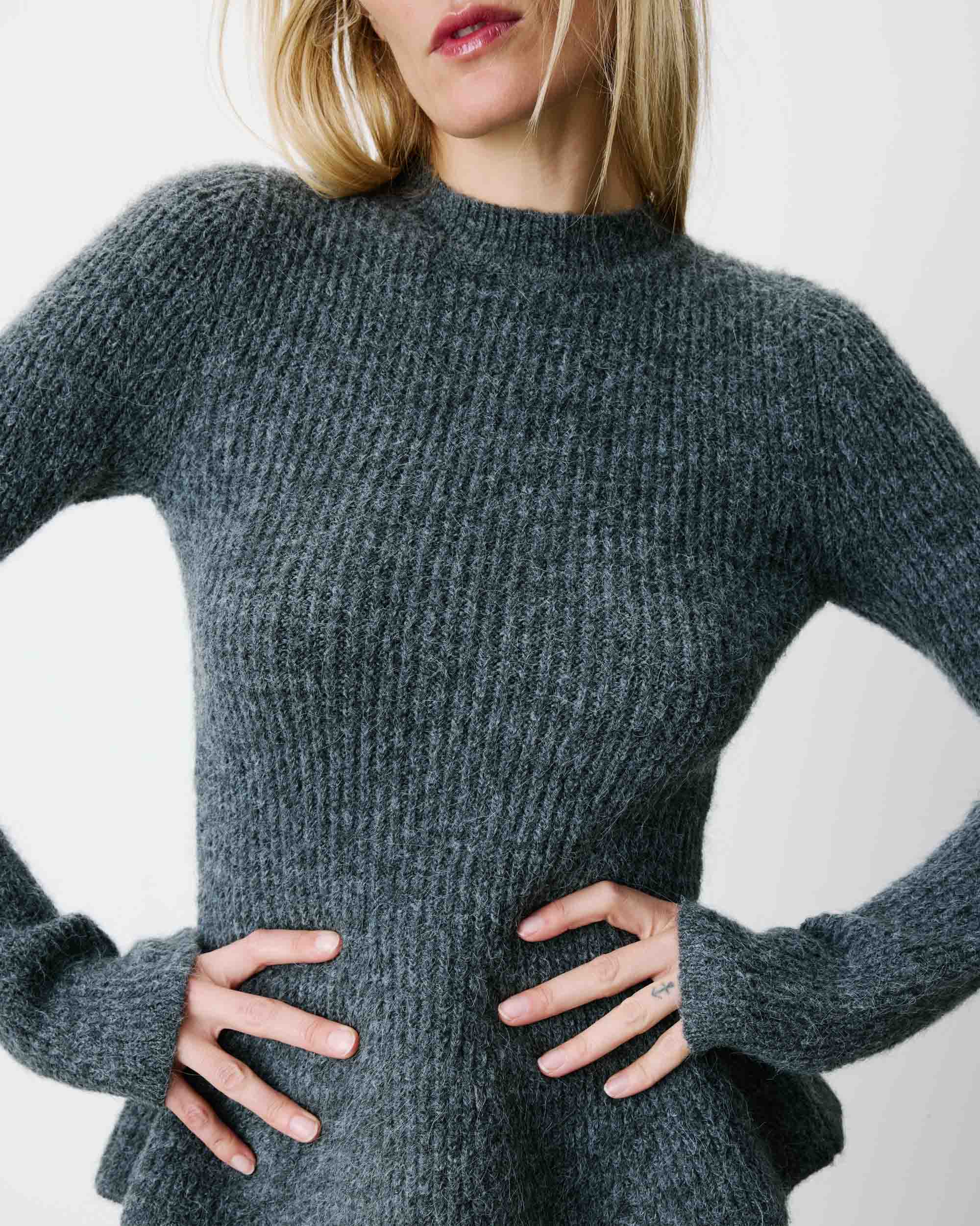 Peplum knit sweater anthracite Alvar