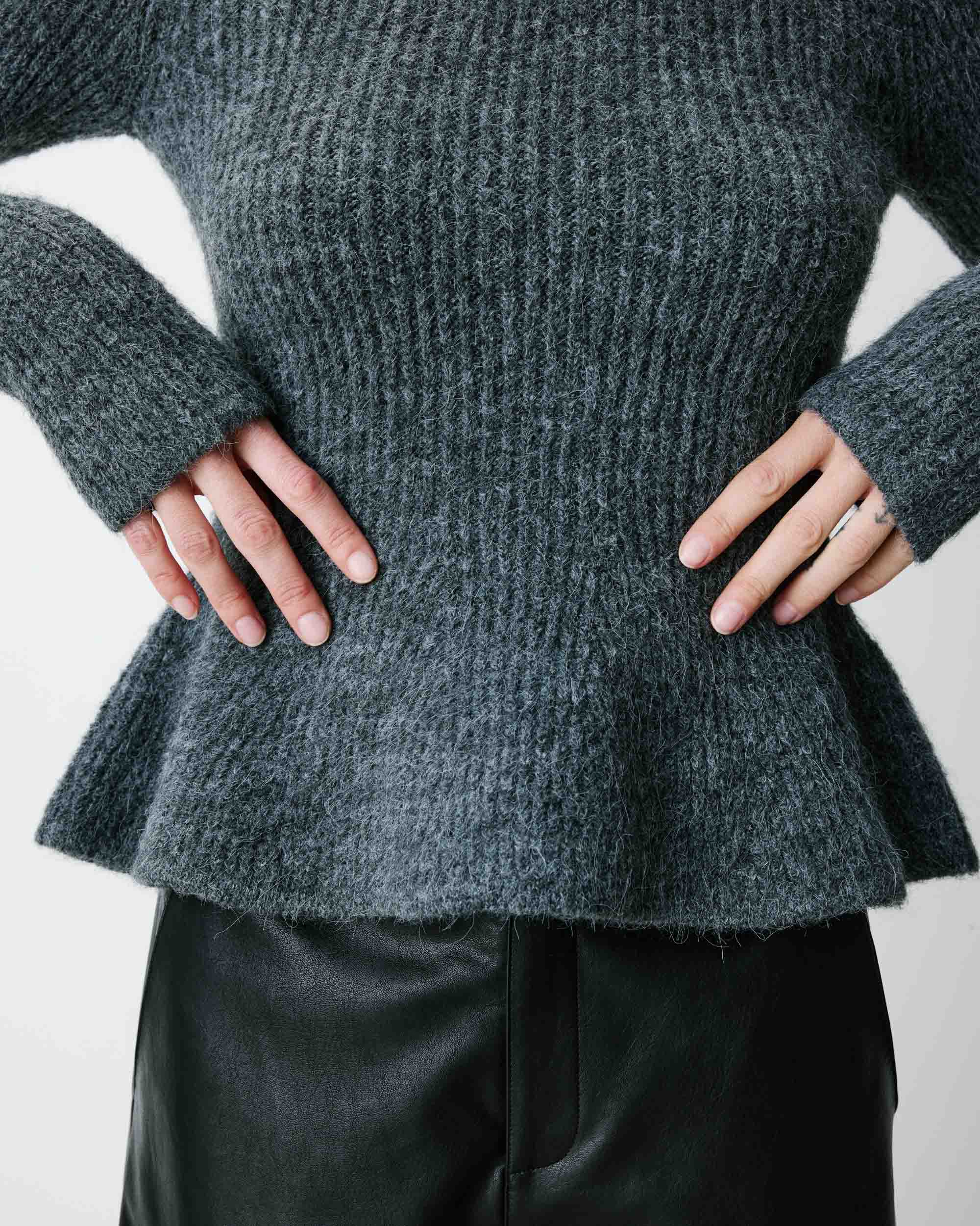 Peplum knit sweater anthracite Alvar