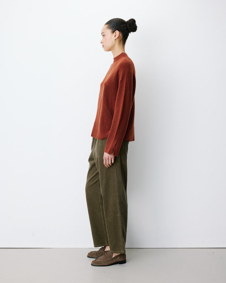 Pull large en maille jersey col montant terracotta Adelice