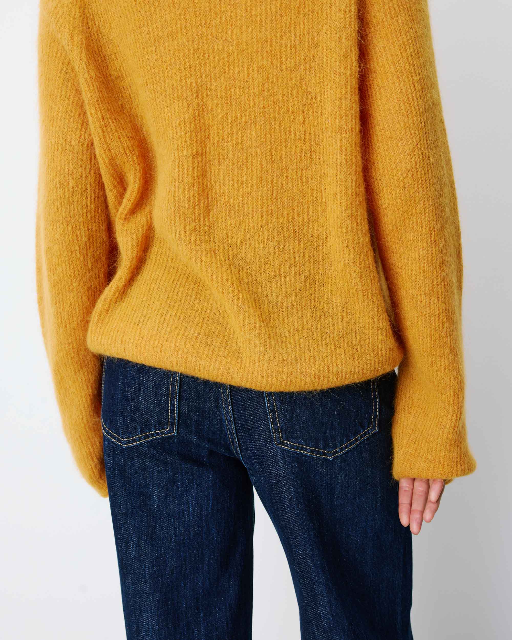 Textured knit polo sweater ocre Alevan
