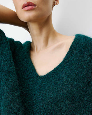 Sleeveless V-neck sweater emeraude Atticus