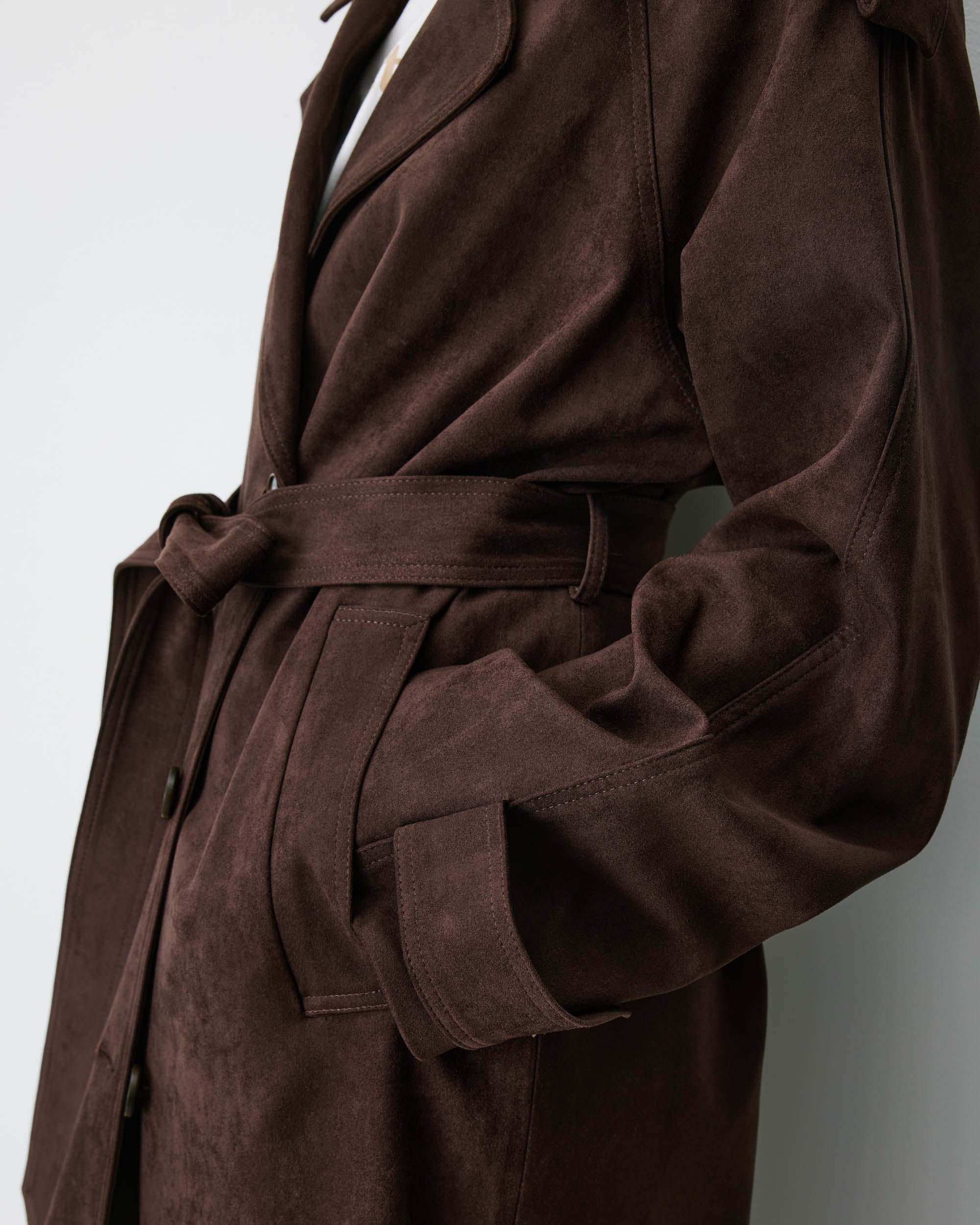 Trench long en suédine ceinturé chocolat Astrid