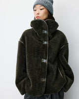 Manteau en fausse fourrure oversize boutonné kaki Amelio