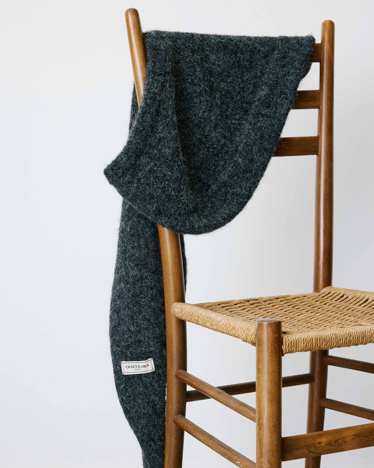 Knitted hooded scarf anthracite Briony