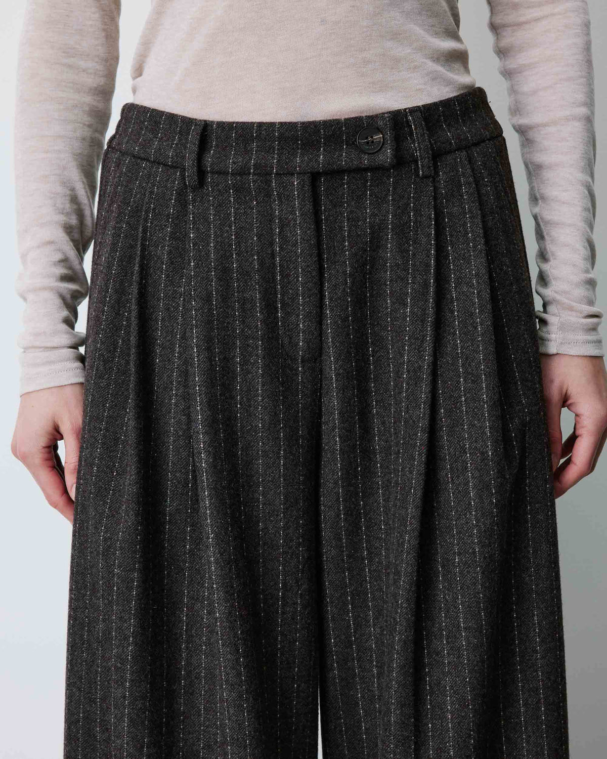 Pantaloni sartoriali a righe in misto lana cioccolato Baldwin