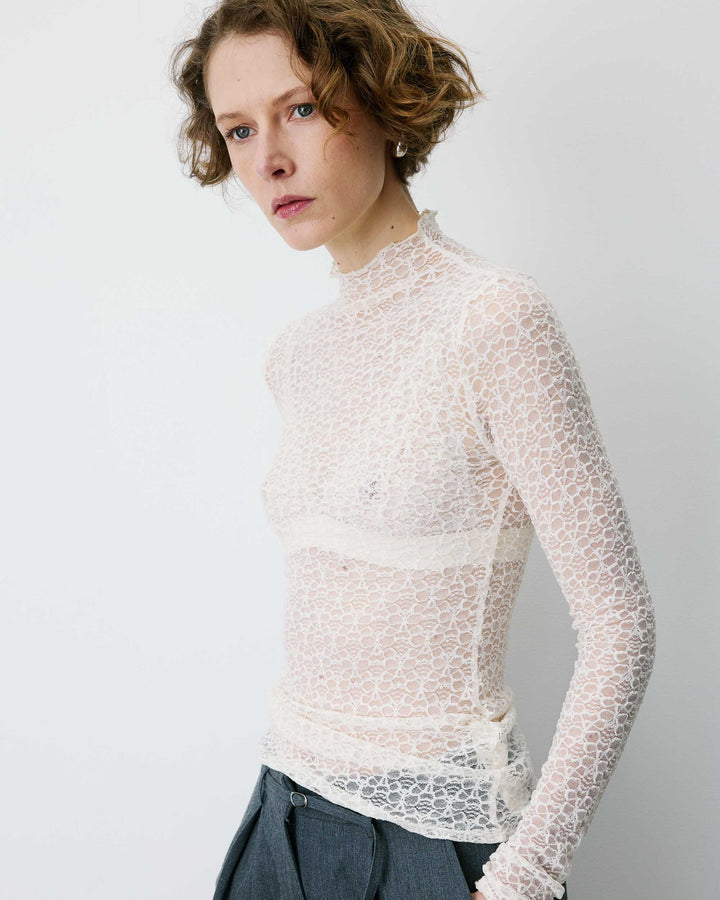 Top en dentelle ajusté manches longues ecru Blake
