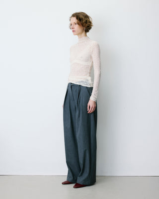 Top en dentelle ajusté manches longues ecru Blake