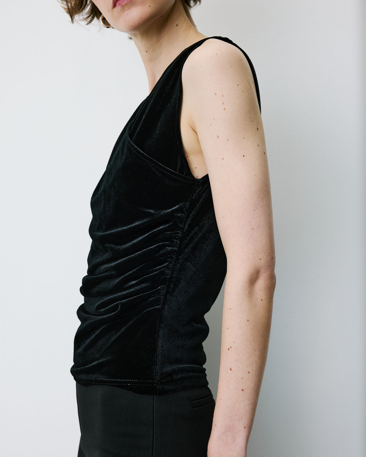 V-neck wrap velvet top noir Blitz