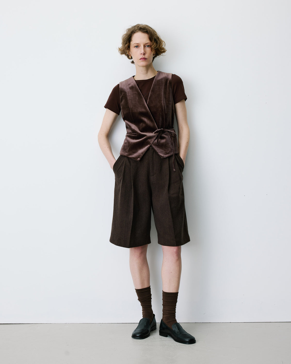 Tie-front velvet waistcoat chocolat Benny