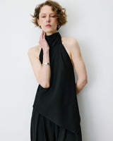 Soepele asymmetrische mouwloze top met open rug zwart Binni