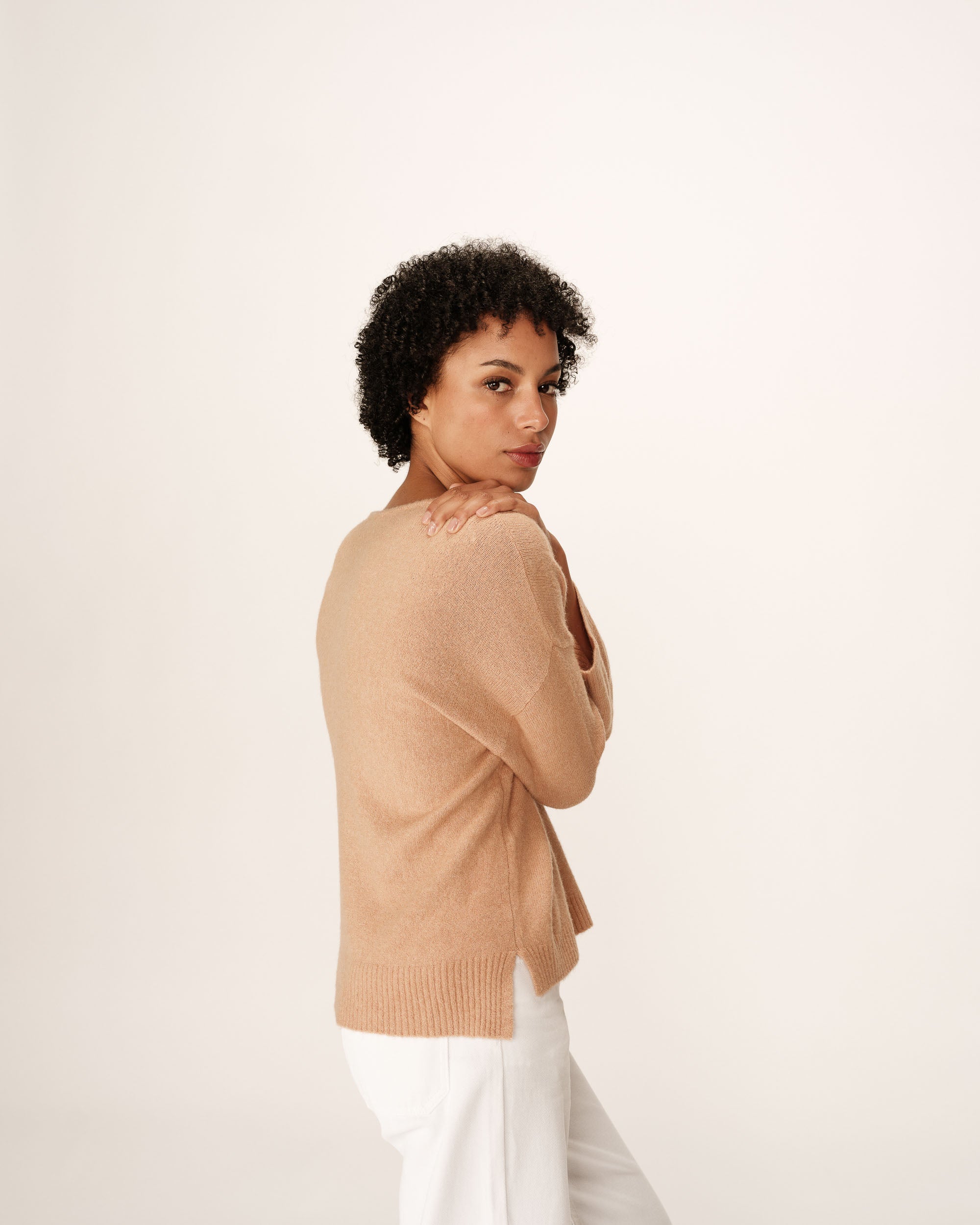 3/4 sleeve sweater camel Paltrow_12902