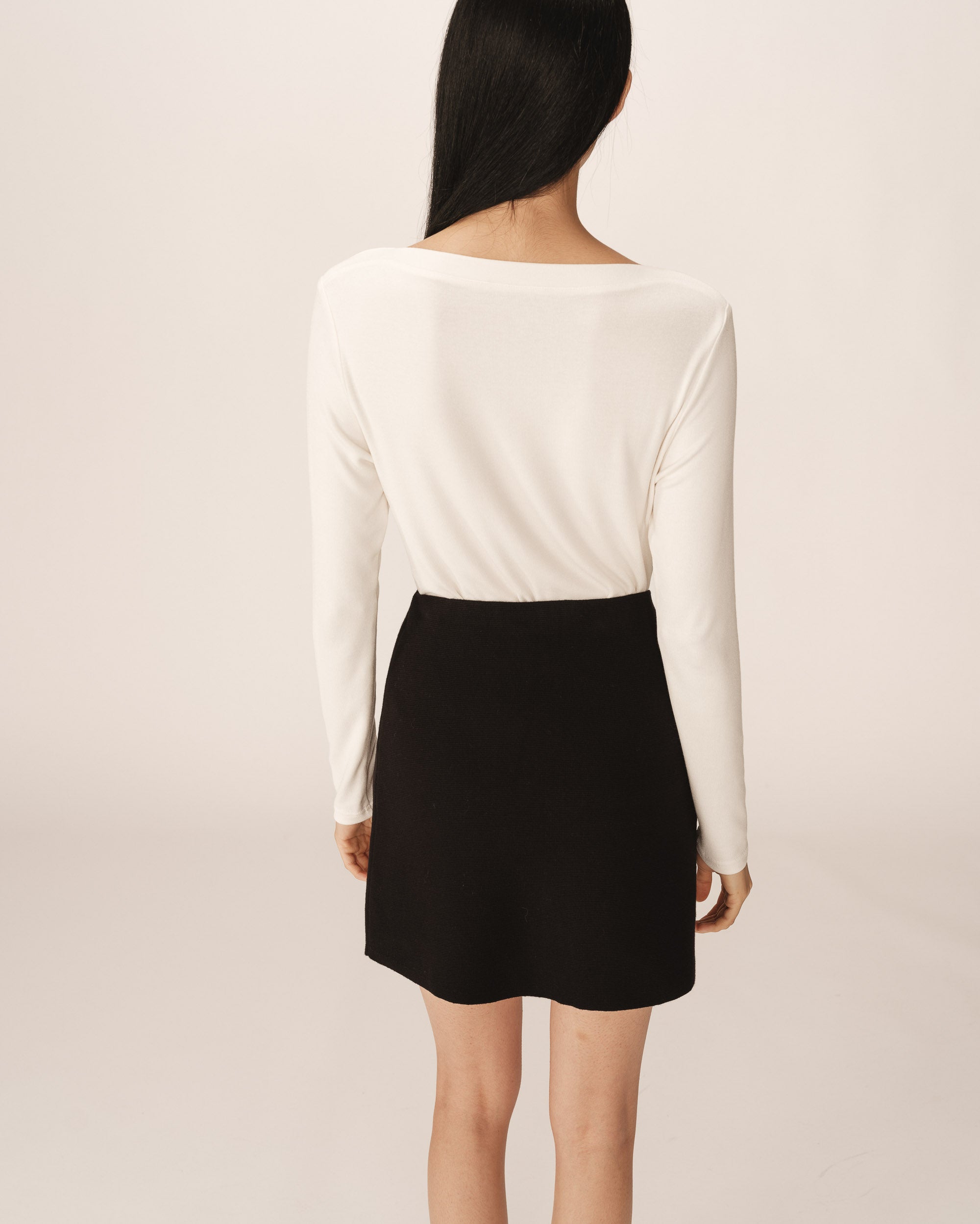 Jupe courte trapÃƒÂ¨ze noir Pamela