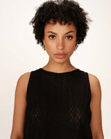 Top droit en dentelle noir Passionnee