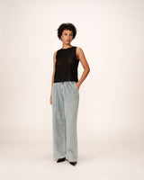 Top droit en dentelle noir Passionnee