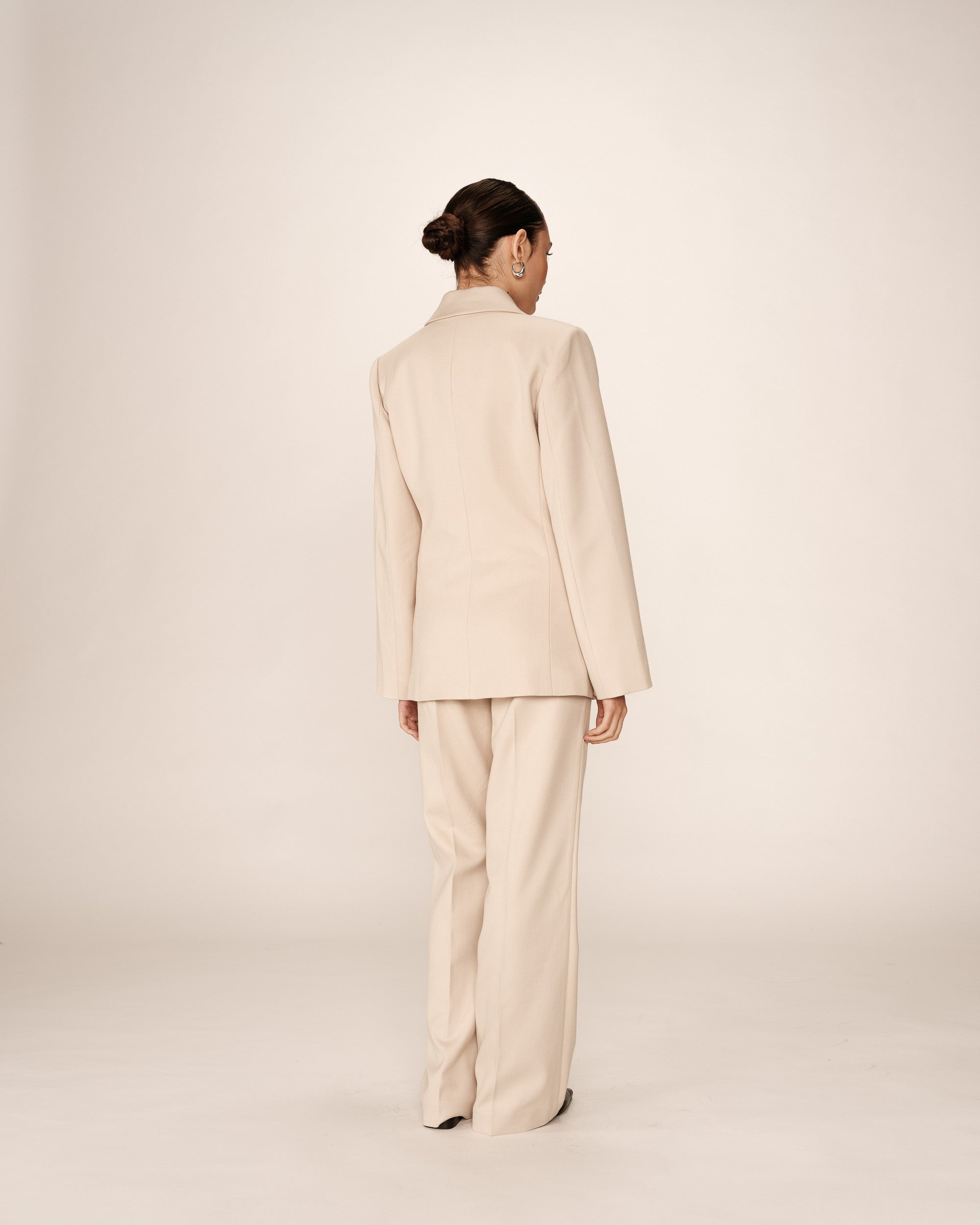 Tailored blazer with lapels beige Pava