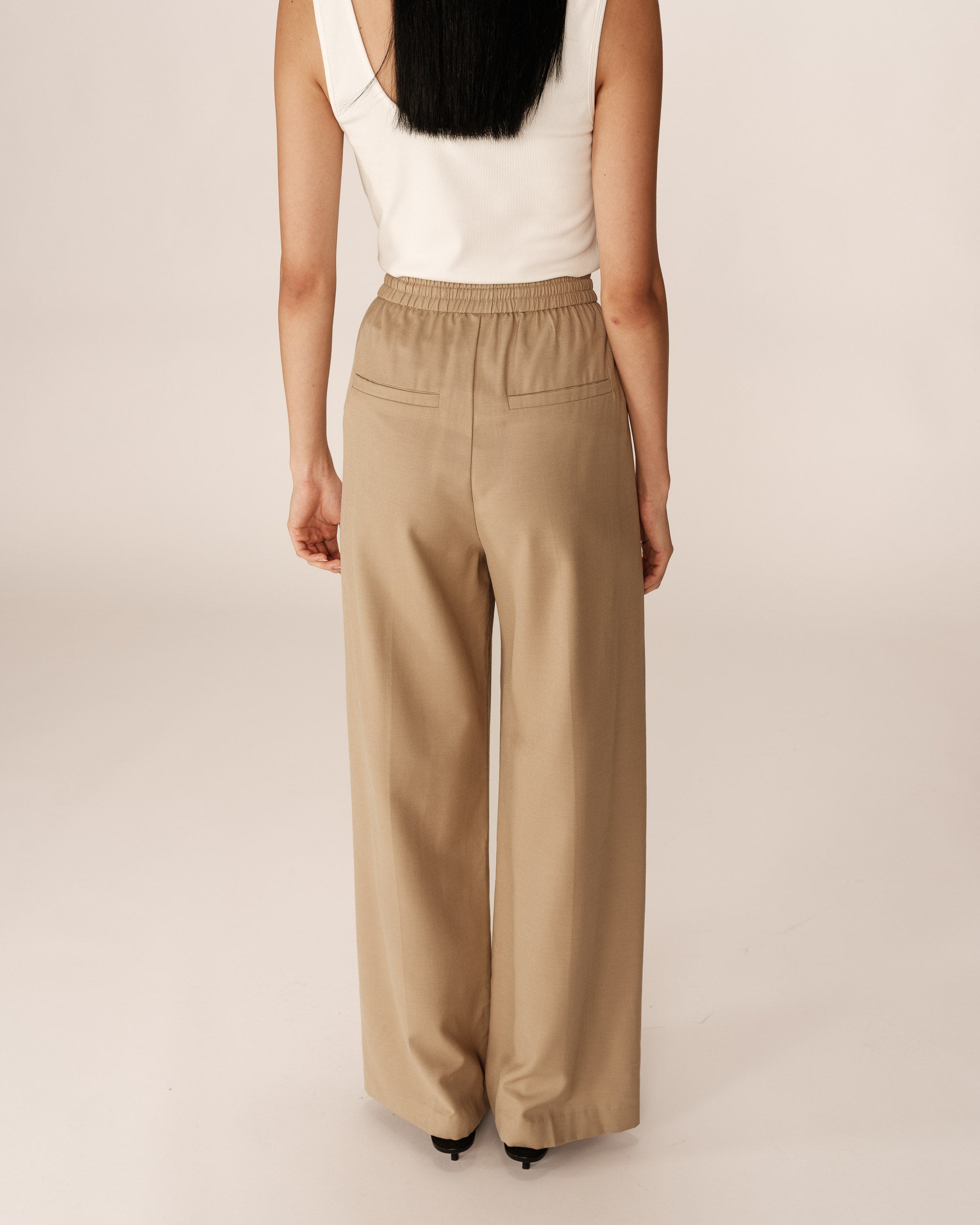 Pantalon tailleur elastique beige Petro