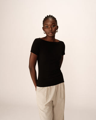 T-SHIRT NOIR PILAR