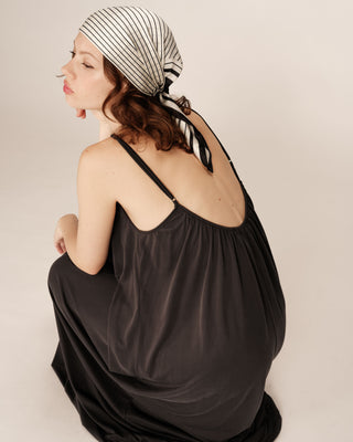 ROBE LONGUE ANTHRACITE PIVOINE