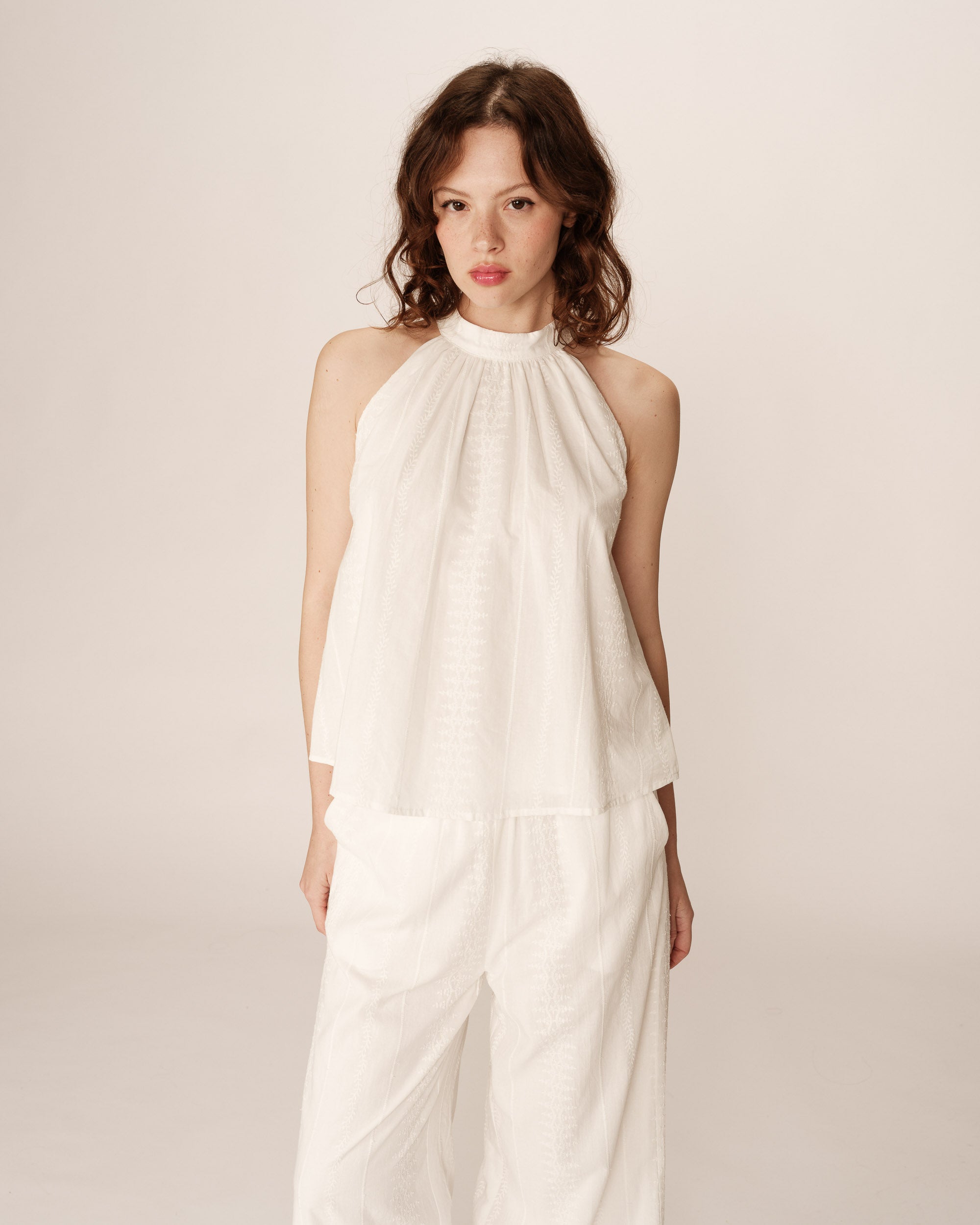 Embroidered high collar top ecru Poco_12932