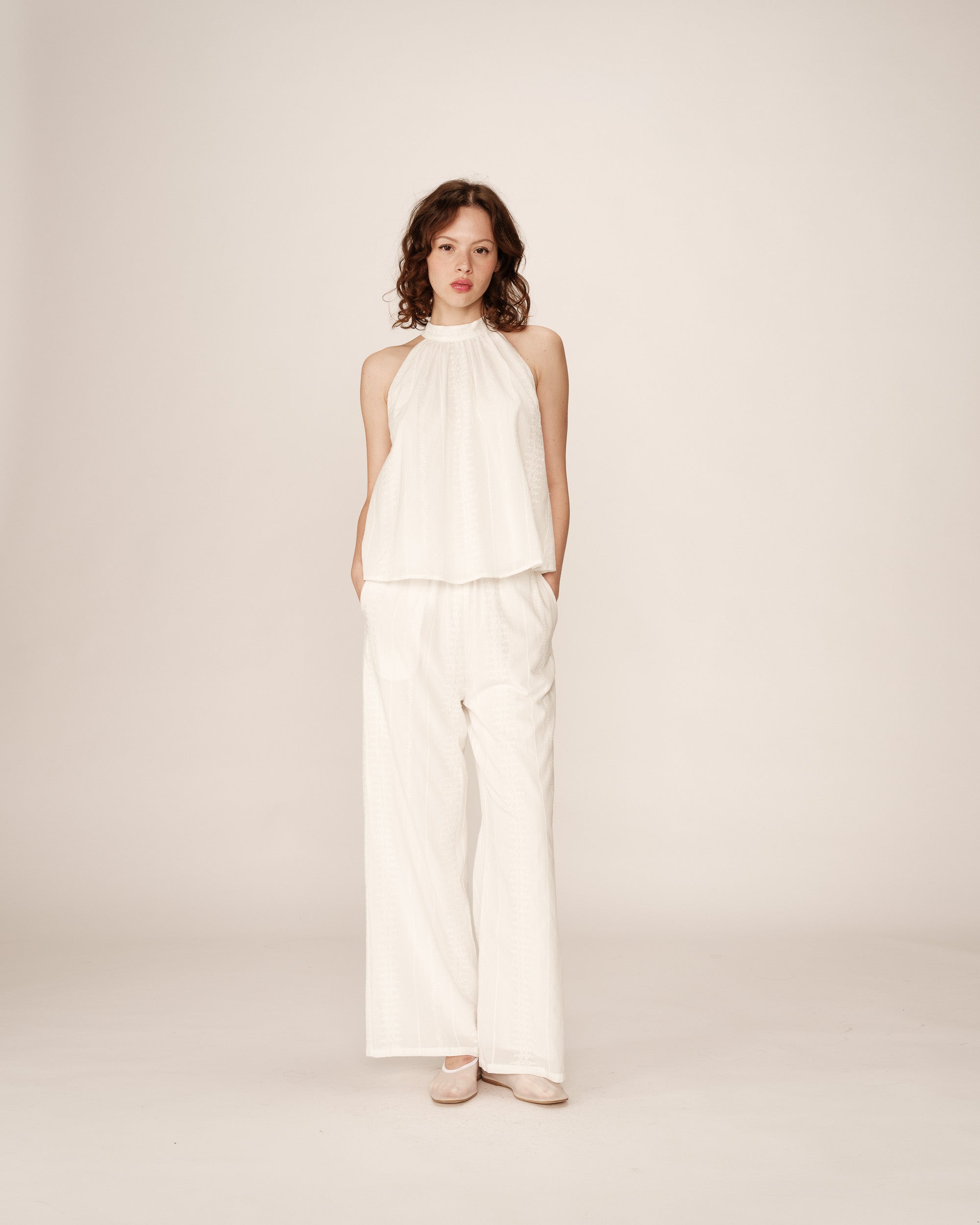 Embroidered high collar top ecru Poco_12932