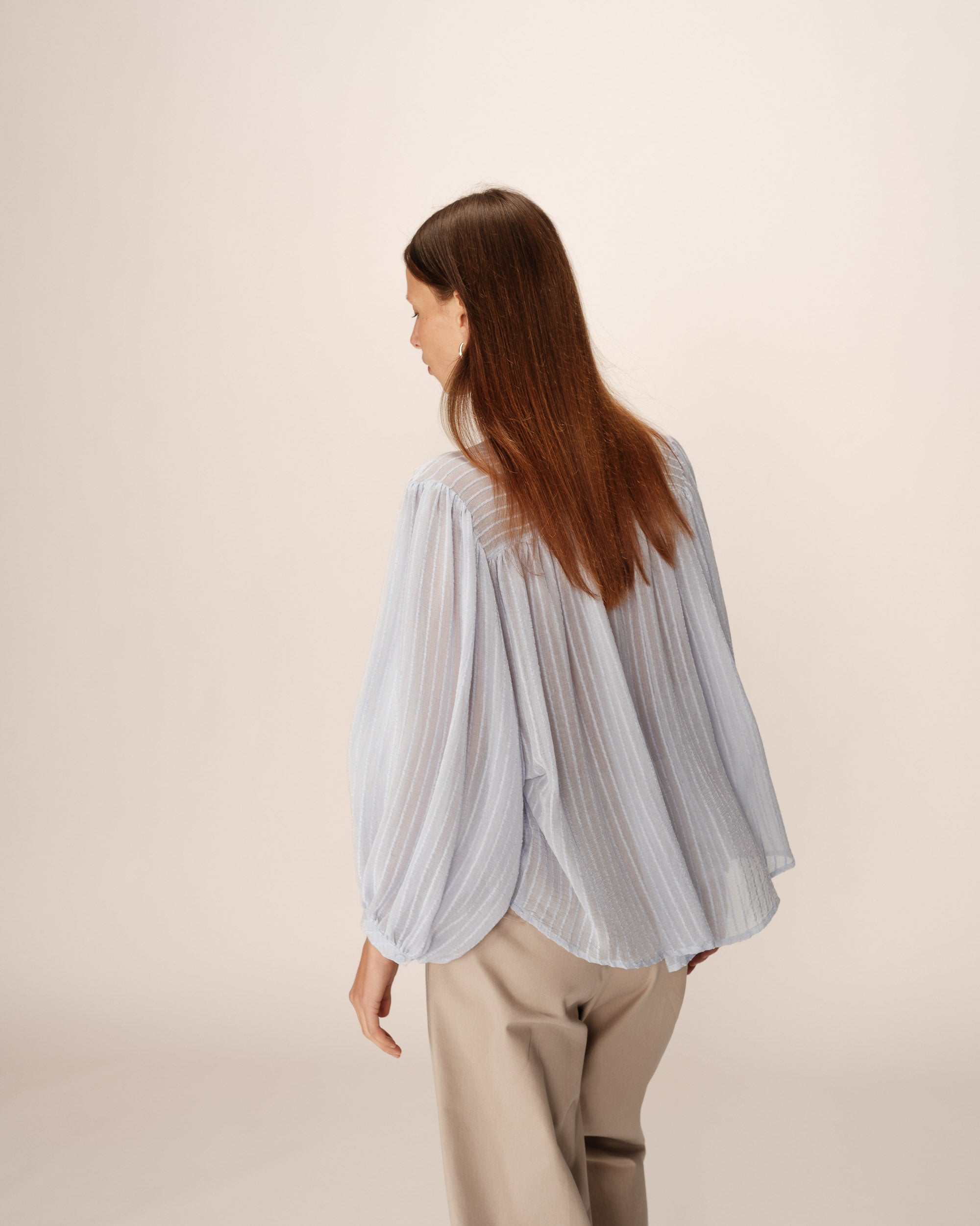 Transparent fluid blouse blue Poesie