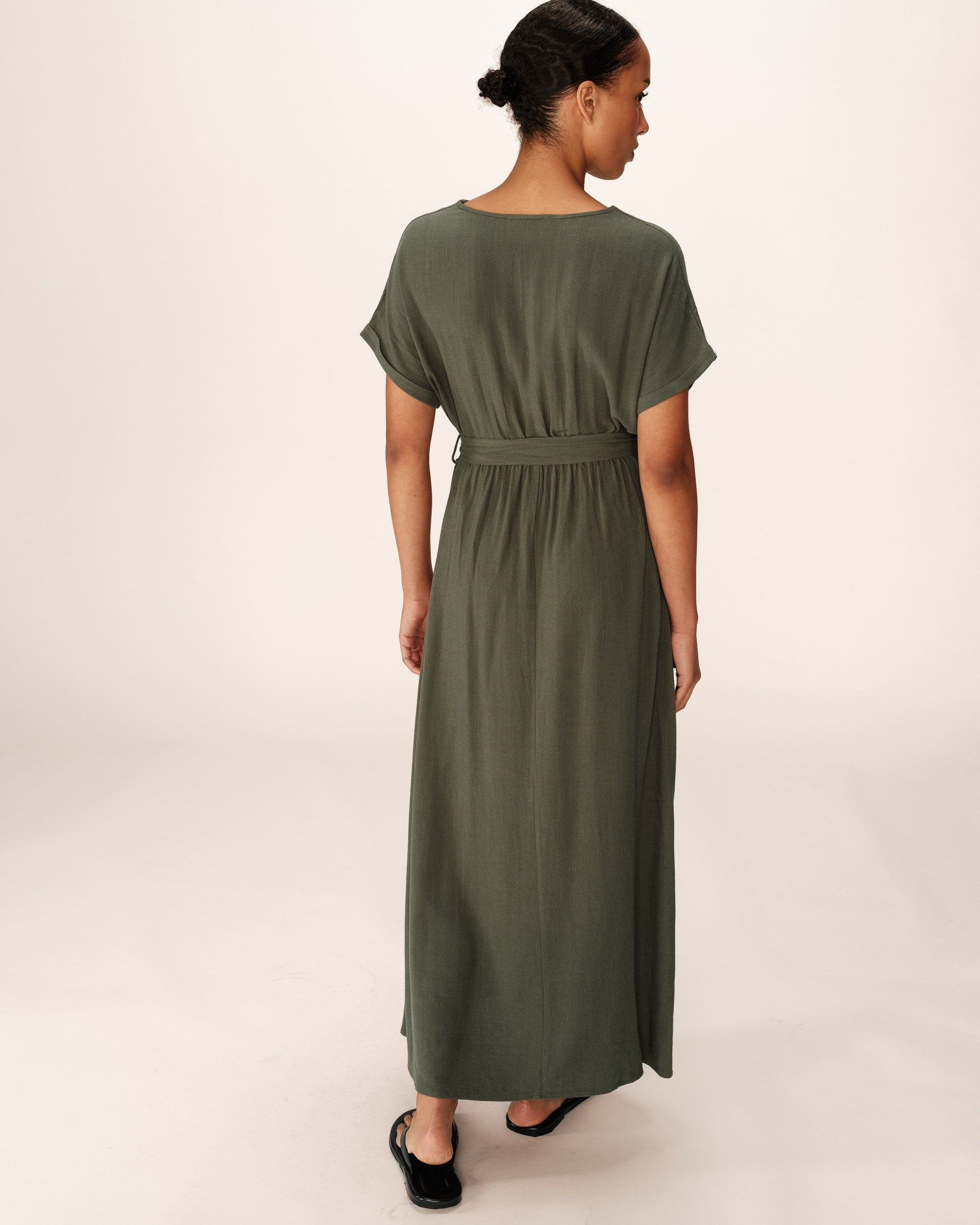 Robe longue fluide vert Pollen