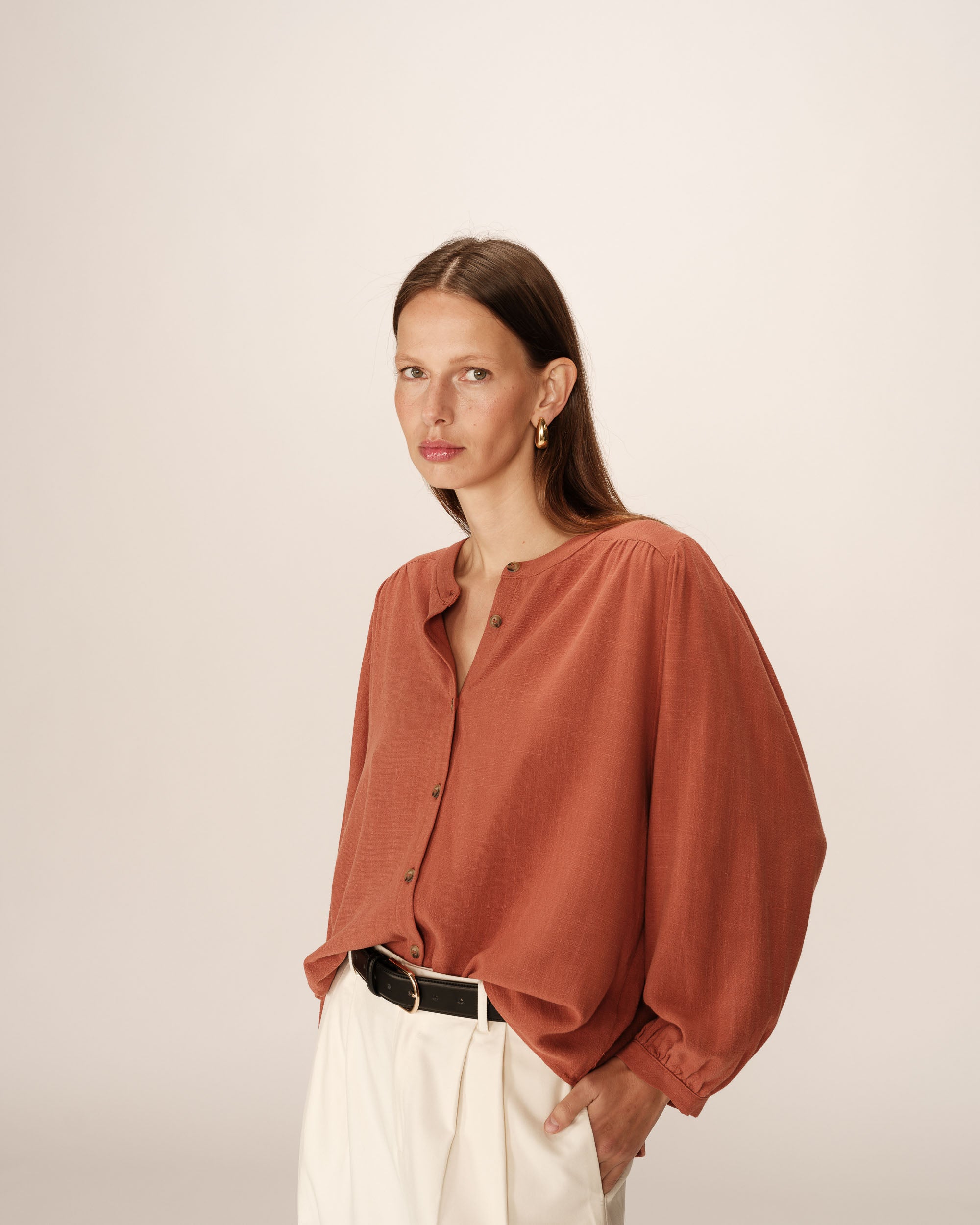 Loose fluid blouse terracotta Portrait