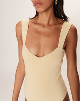 Heart neckline body yellow Raphael