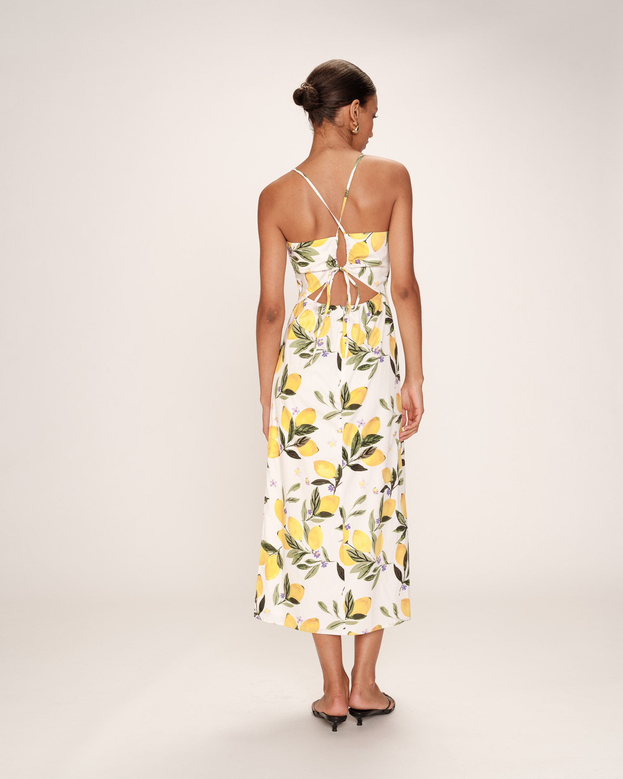 Robe mi-longue col carre ecru Rebecca